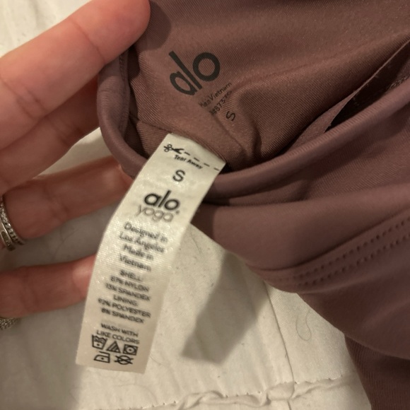 Alo - Picture 3 of 3